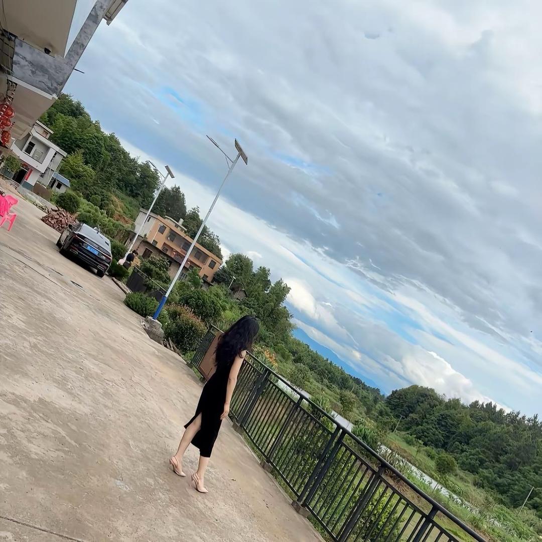 曹林林