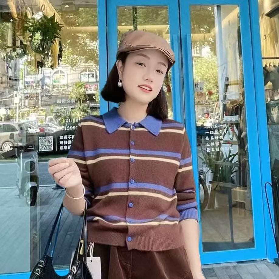 武汉江汉区丽诺女装店