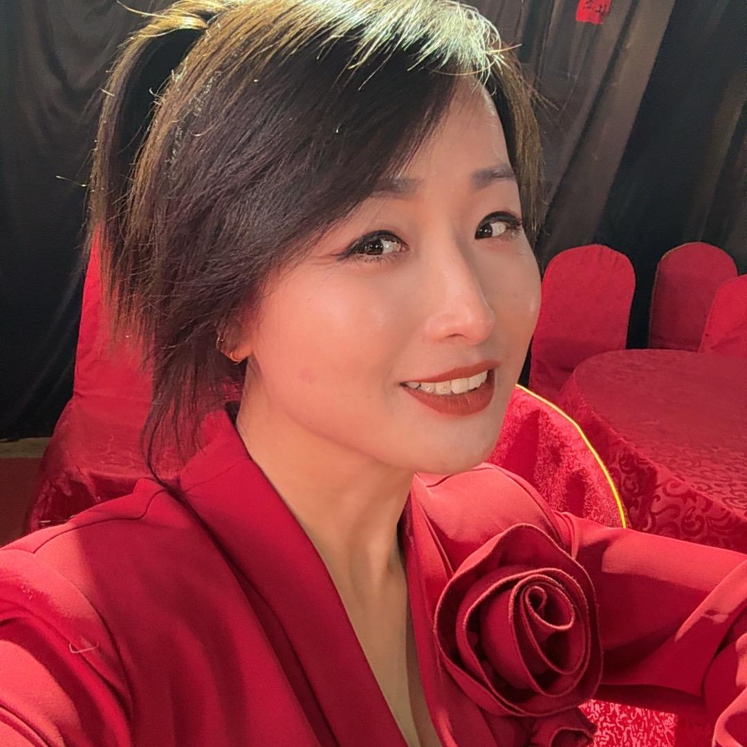 萍子～婚礼主持歌手