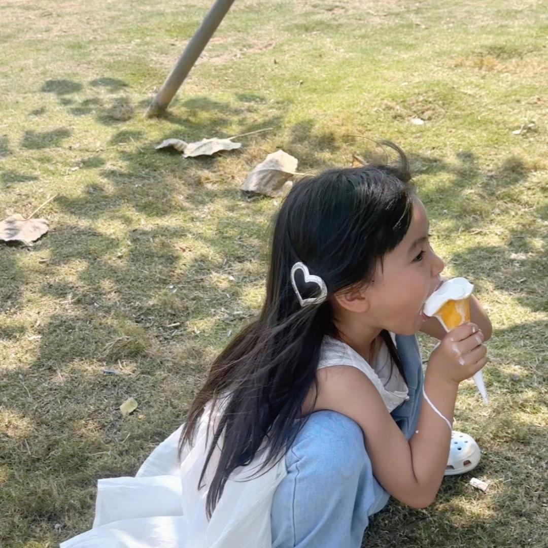 YENING品牌折扣女装