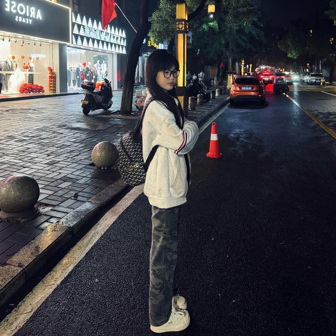 丸子妹.
