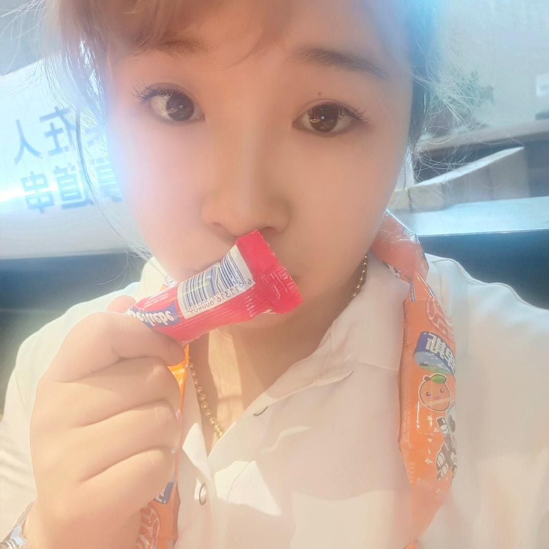 小秋😘😘😘