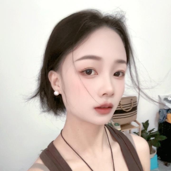 一杯冰美式🍓