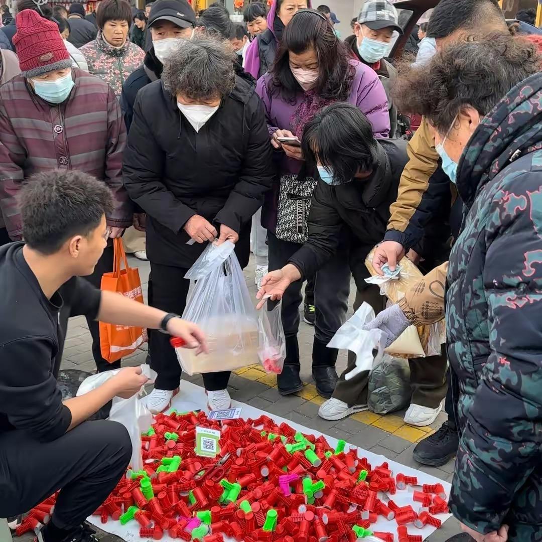 小李子的摆摊日常
