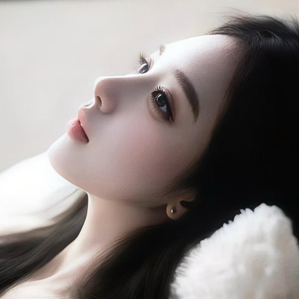 李