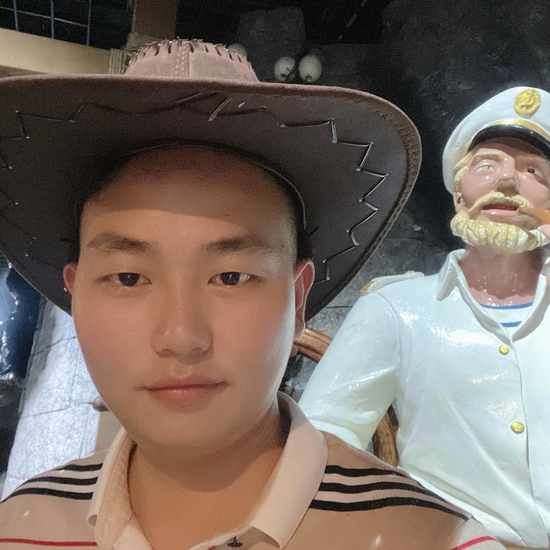 很烦😒😒