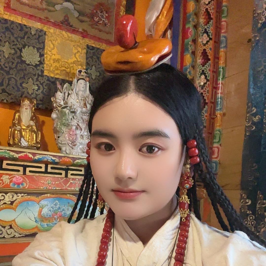 卓玛