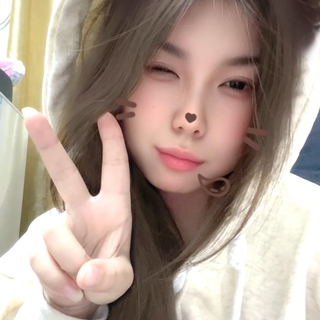 露露lulu～～中式美睫