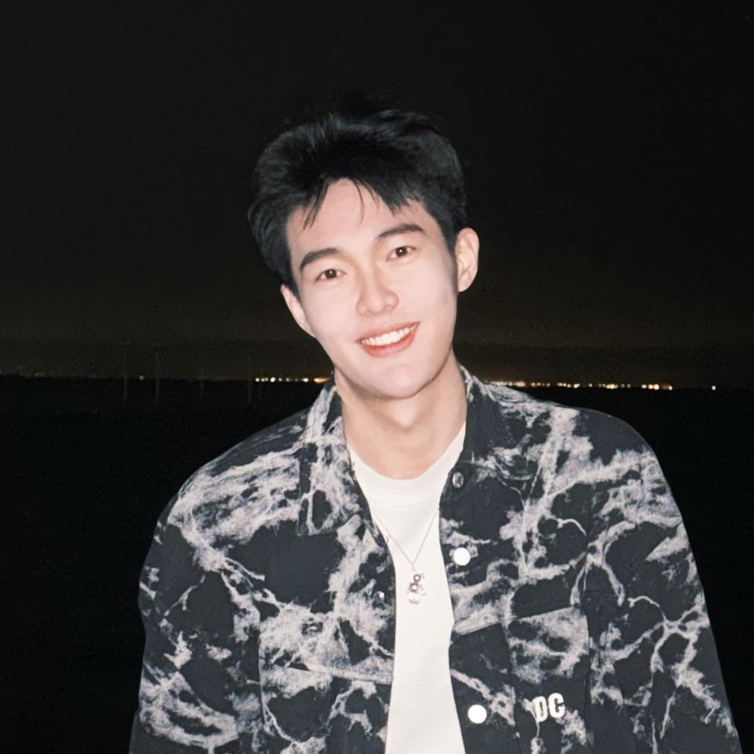 杜梓狠疼