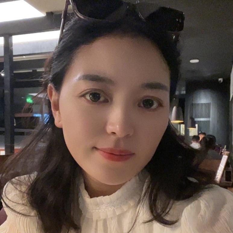 郎卡工艺品柜台