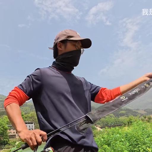 为了钓鱼去骑行