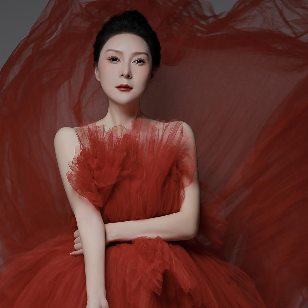 孙娜·新歌《被你丢在风雨里的鱼》