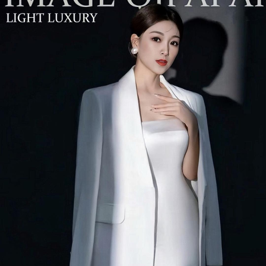 柒QI时尚女装批发零售店