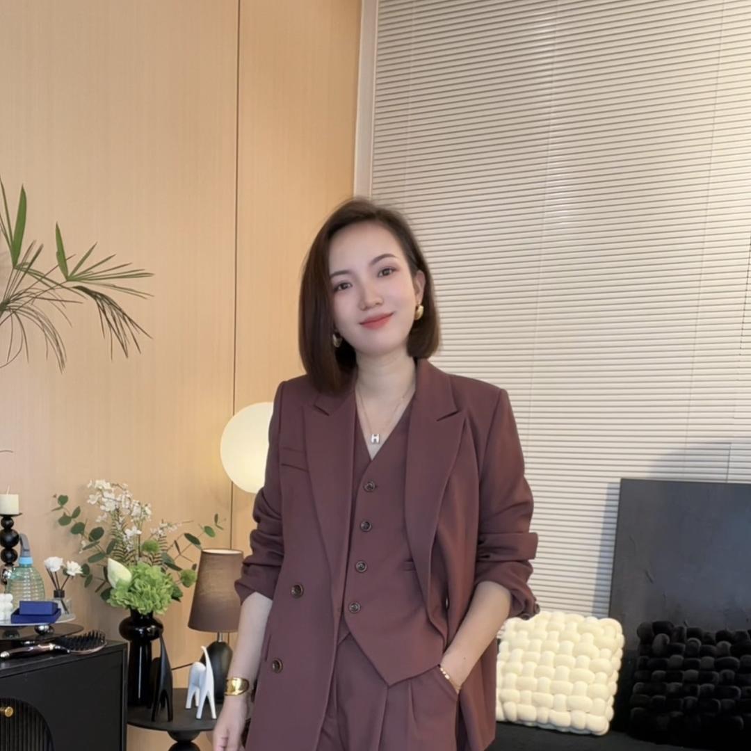 张火火  轻奢定制