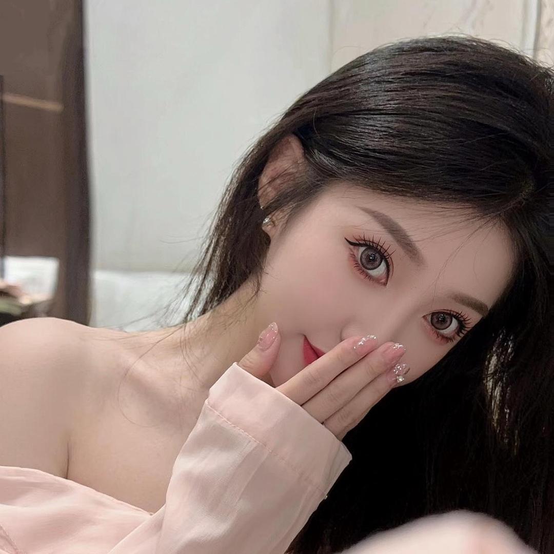 @臭臭的（朋友圈）🌈