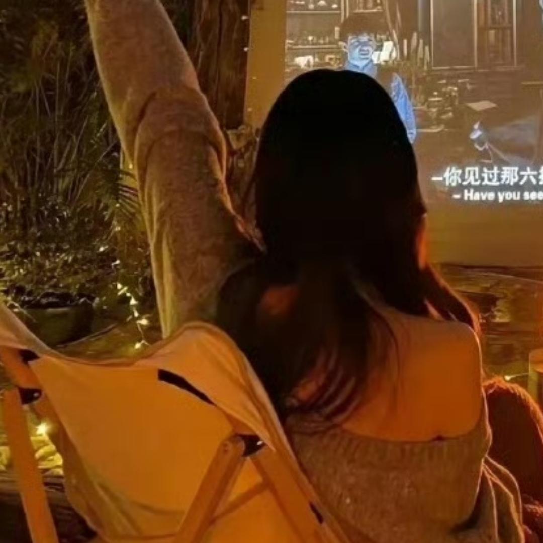 嘉嘉·