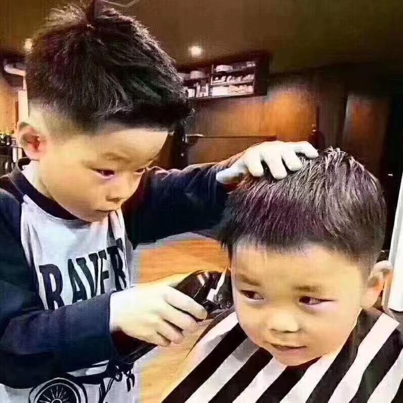 凭祥市男士发型小伍