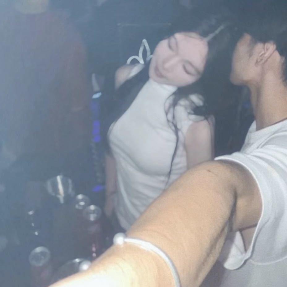 你和夜一样迷人