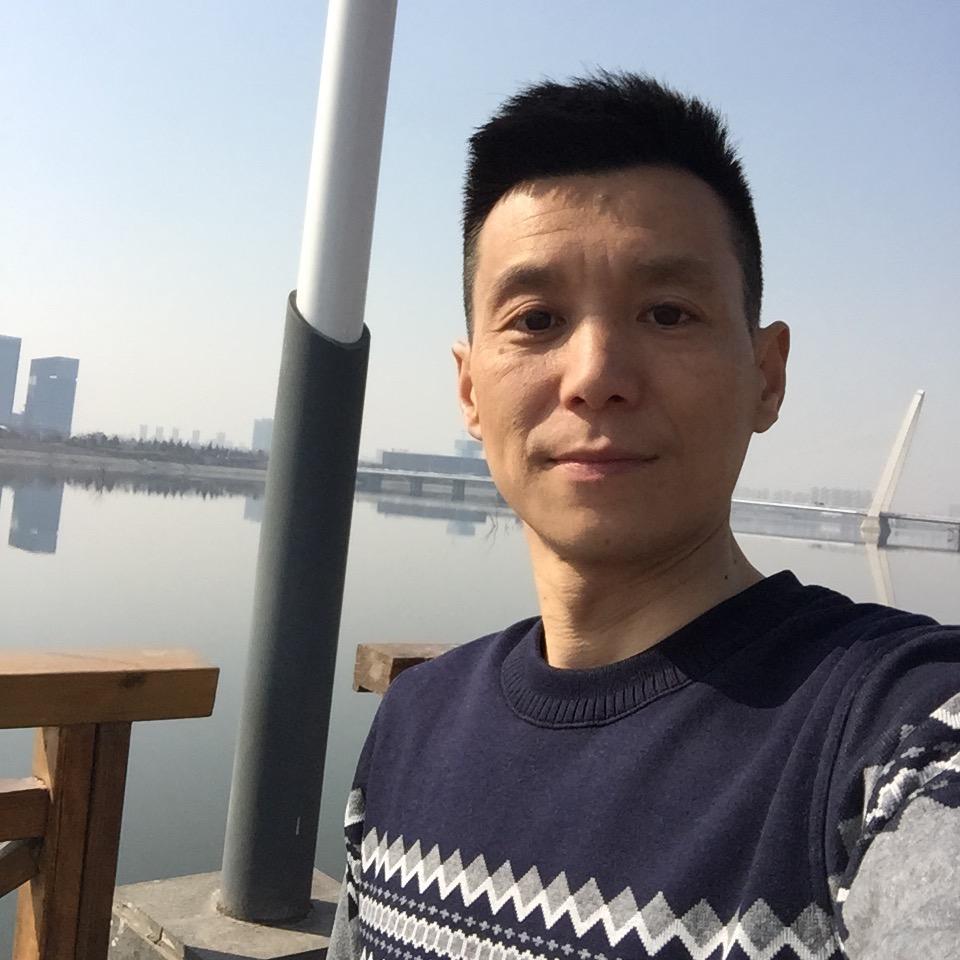 顶好门业西安 运营中心胡江