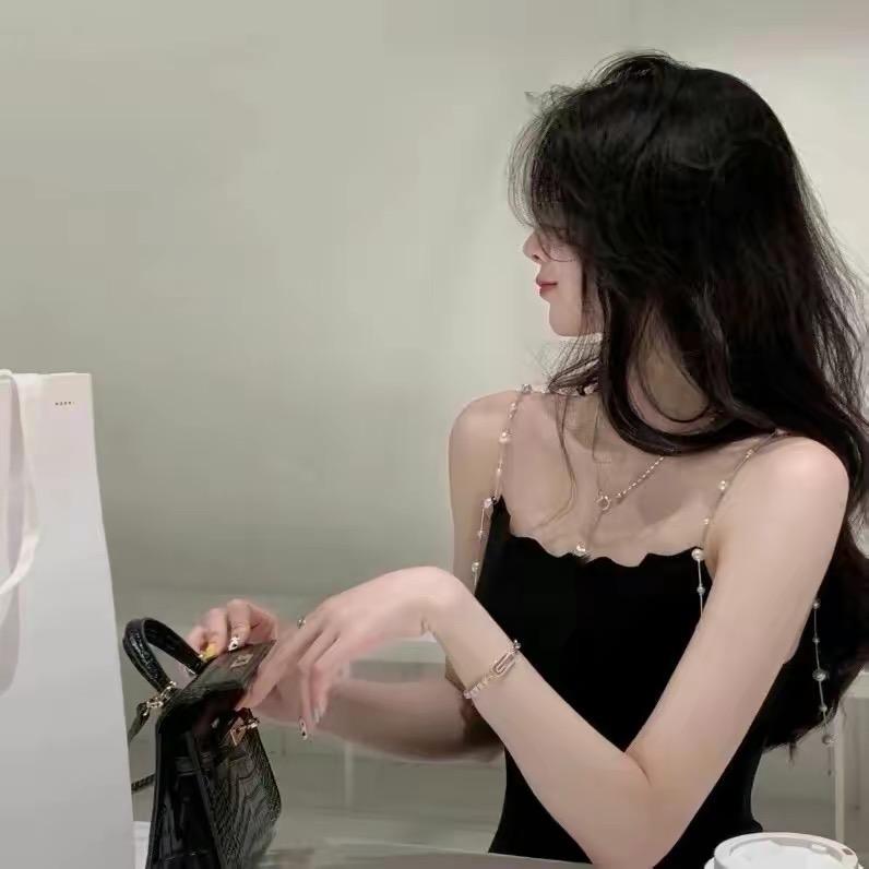 女明星.