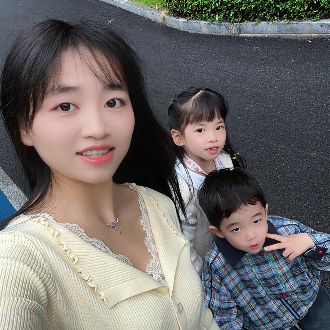 伊霆妈妈