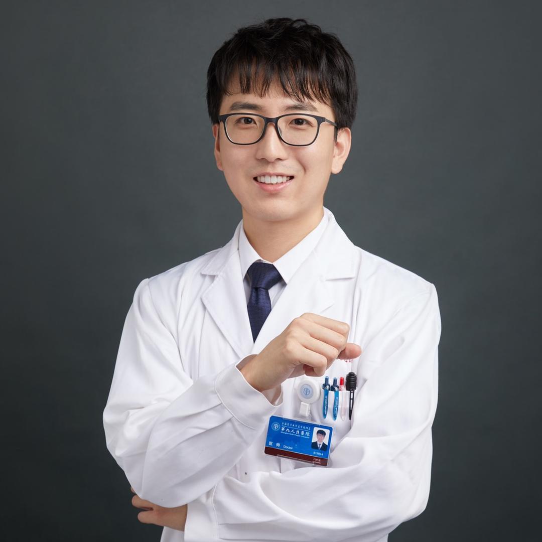 口腔博士闫恺潇