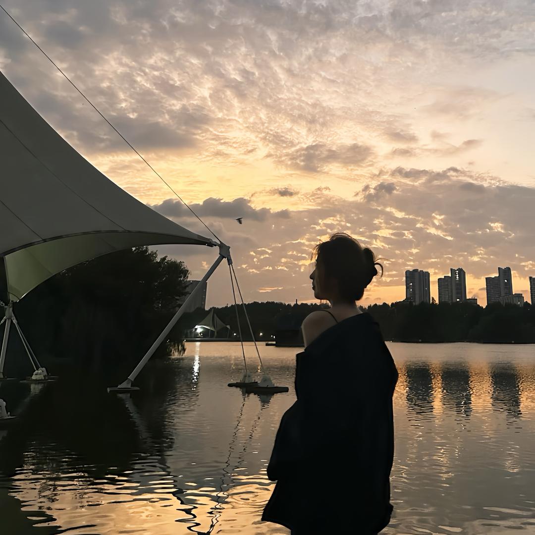 H💫ᴴ
