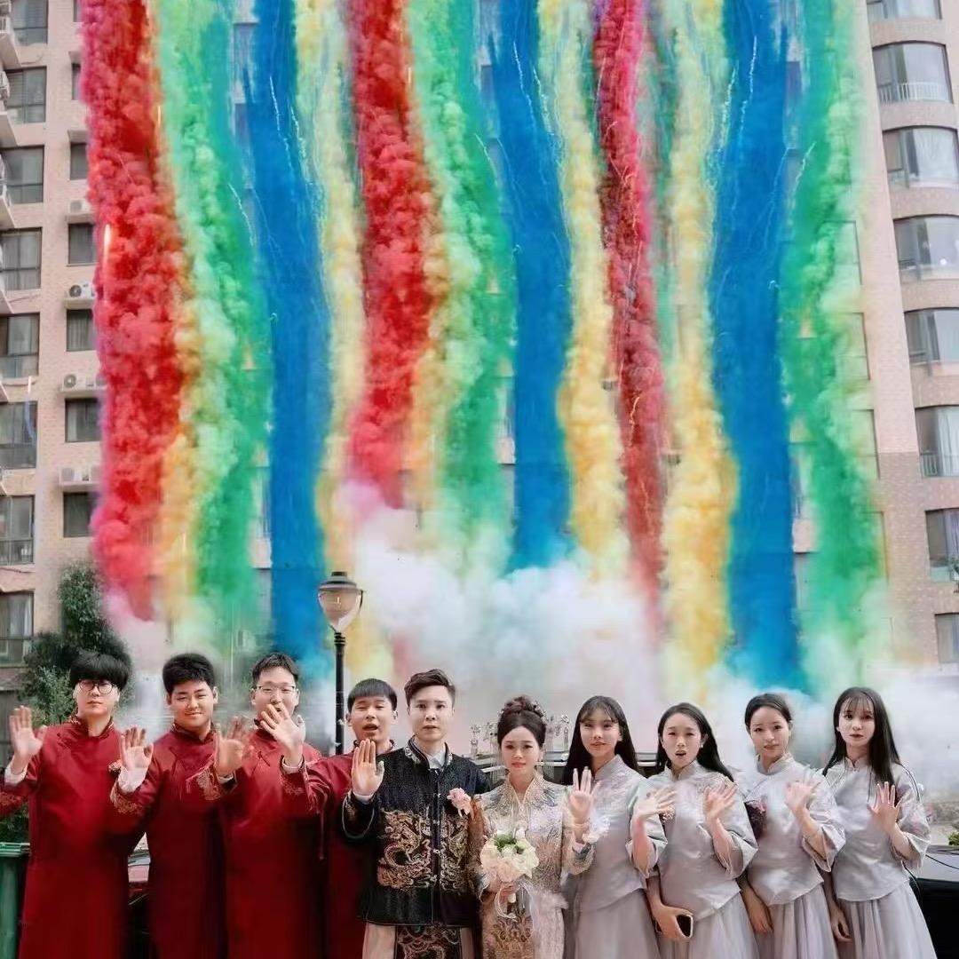 网友小张🌈艺术烟火