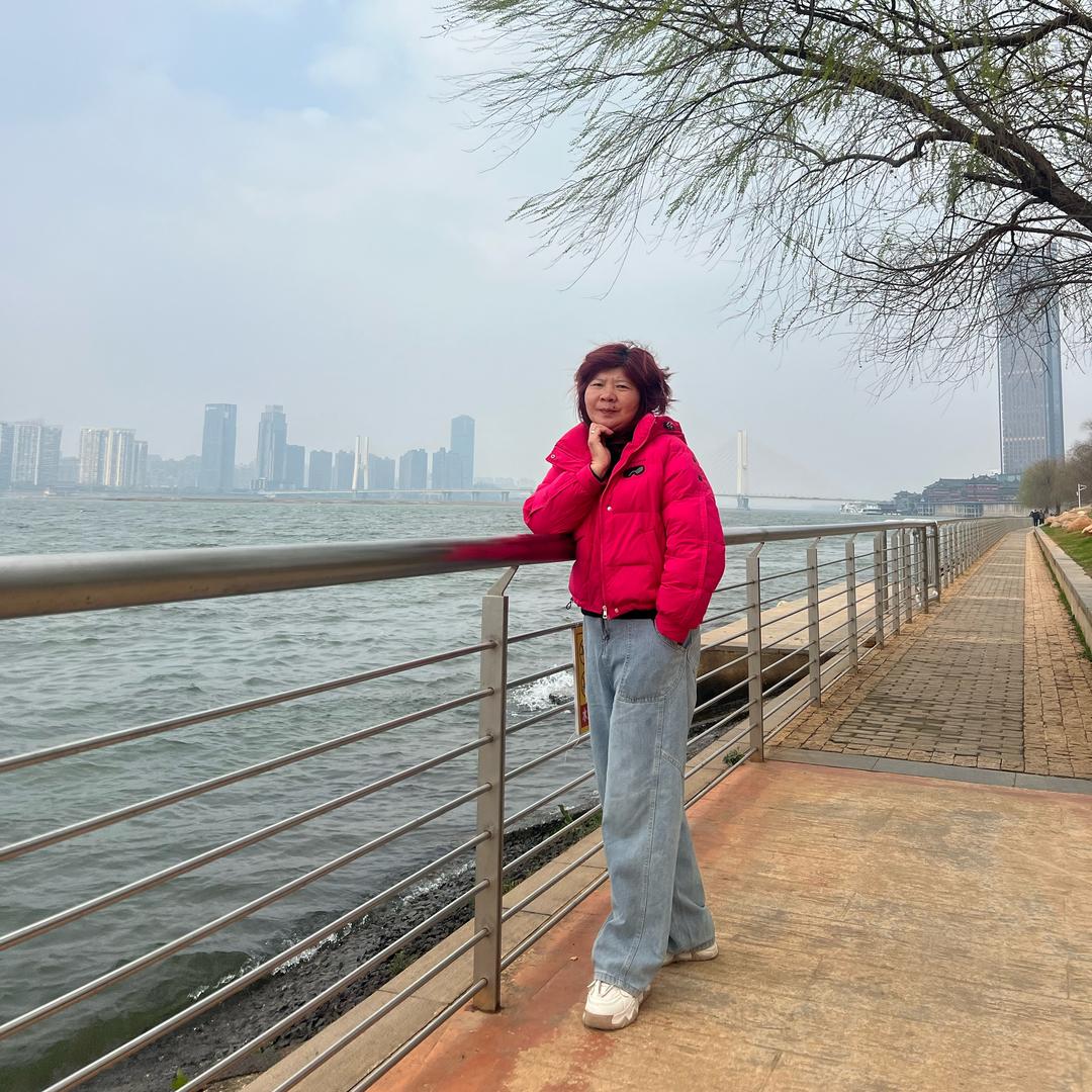 忘忧草爱手舞❤️❤️〈平江人赞必回〉