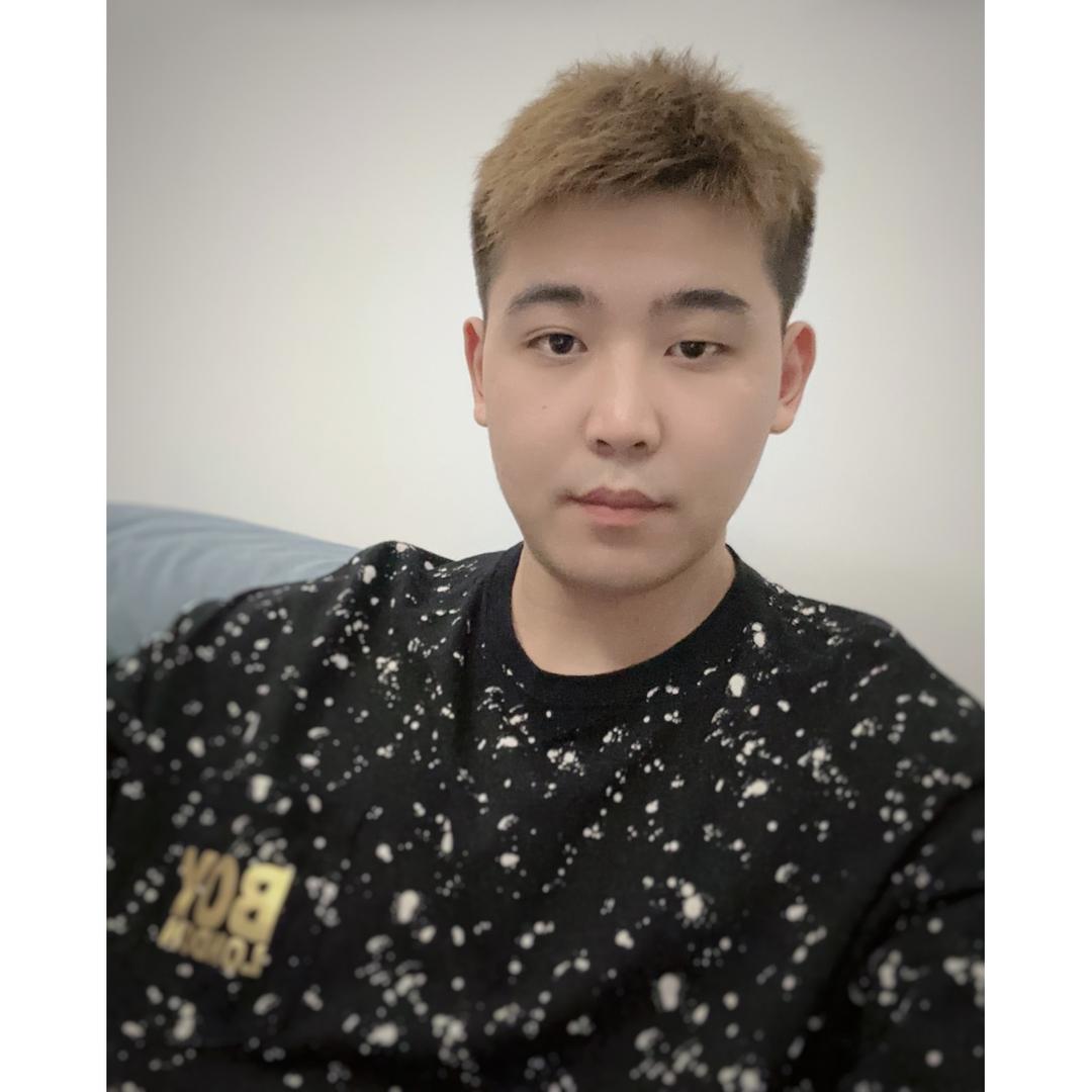 Jimmy.吉米