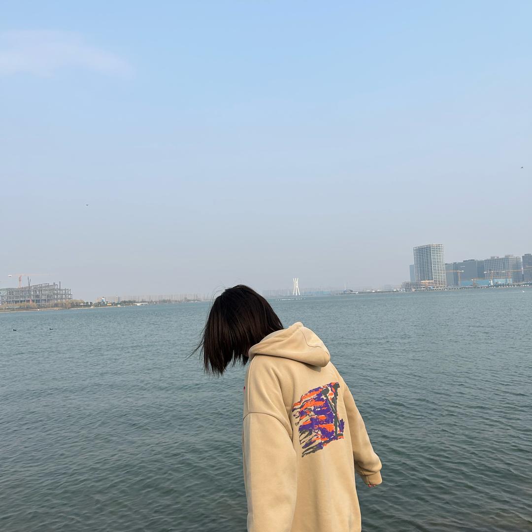 白泡泡🫧