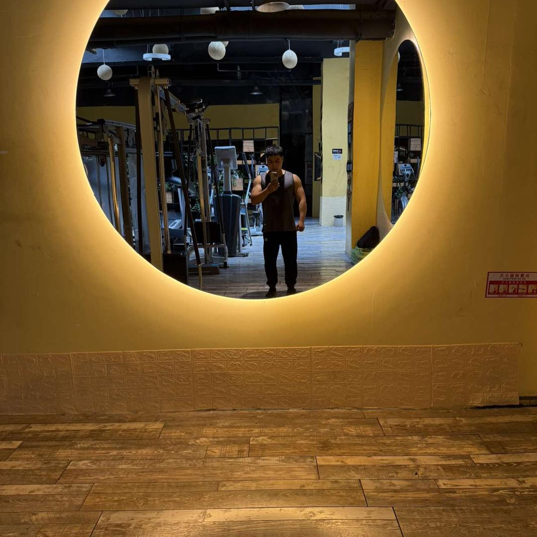 大双哥一洋健身工作室