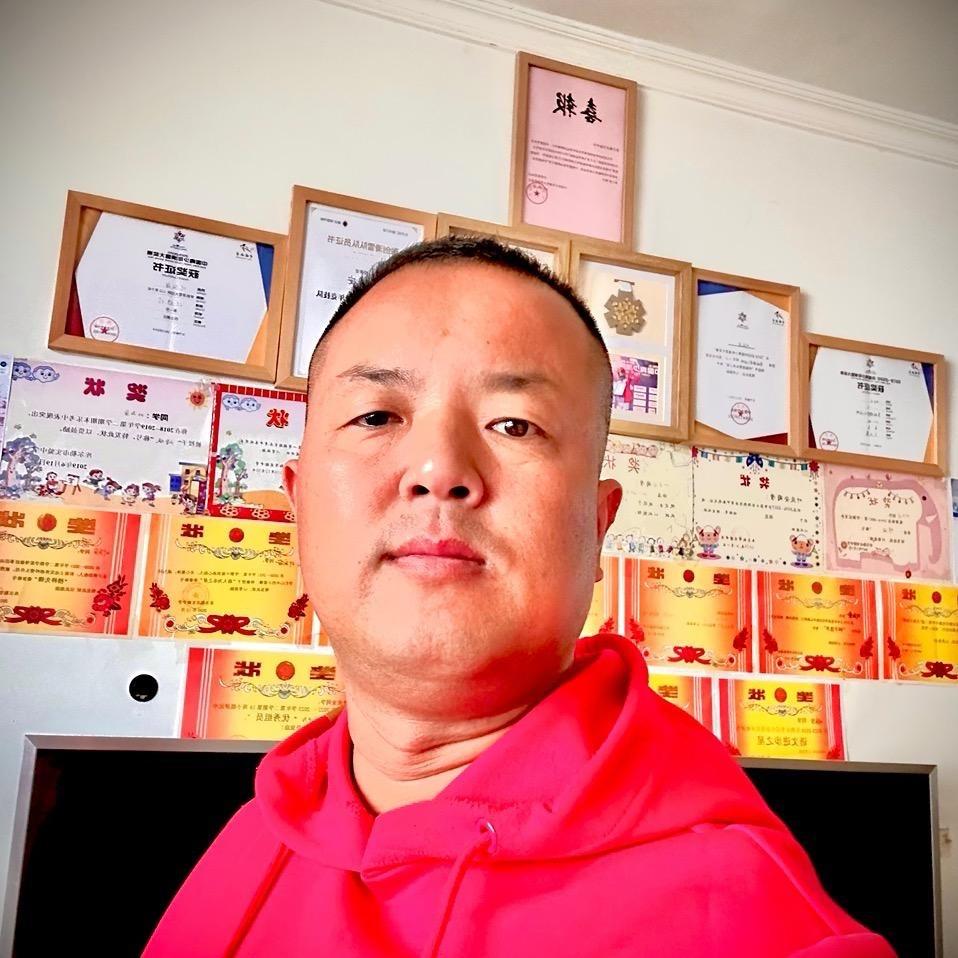 黑哥大嗓门儿