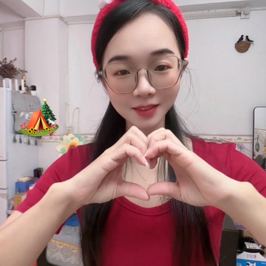 小语丫首播11点40分（开播号在主页）