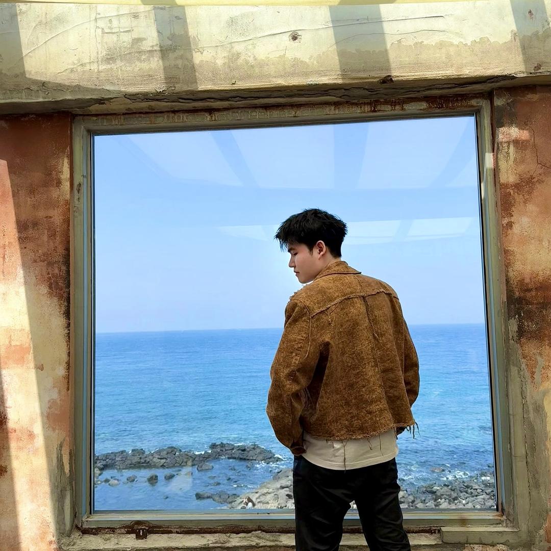 上海子龙发型美感设计