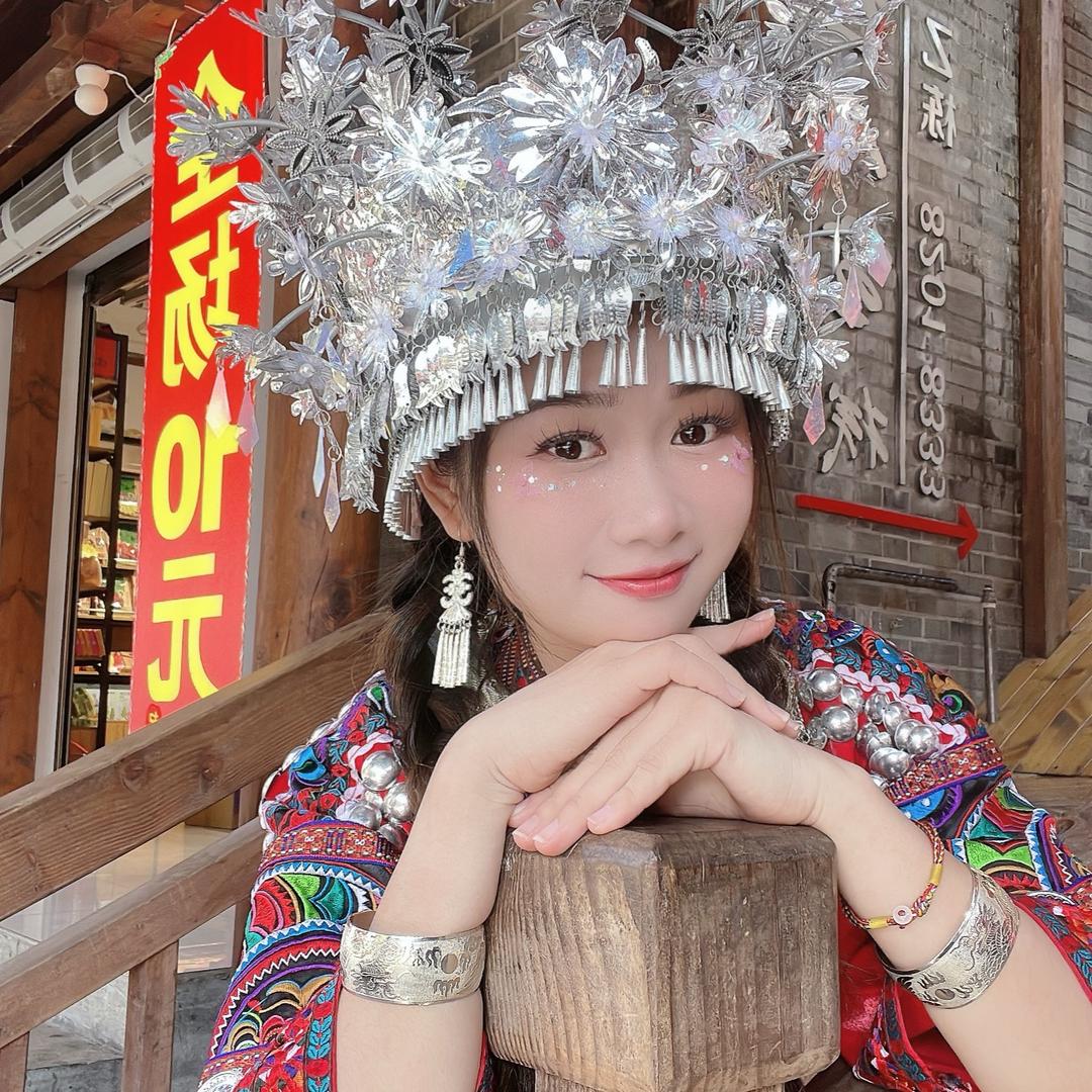 芳草在武汉（中越情）