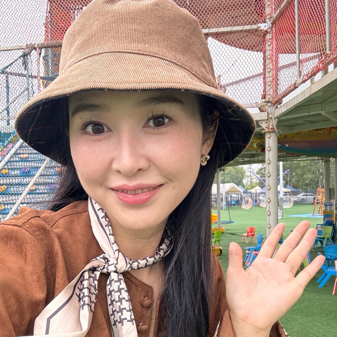 盼总的发光日记