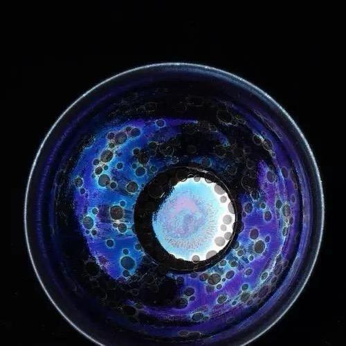 嘂嚻靐龖龘靐