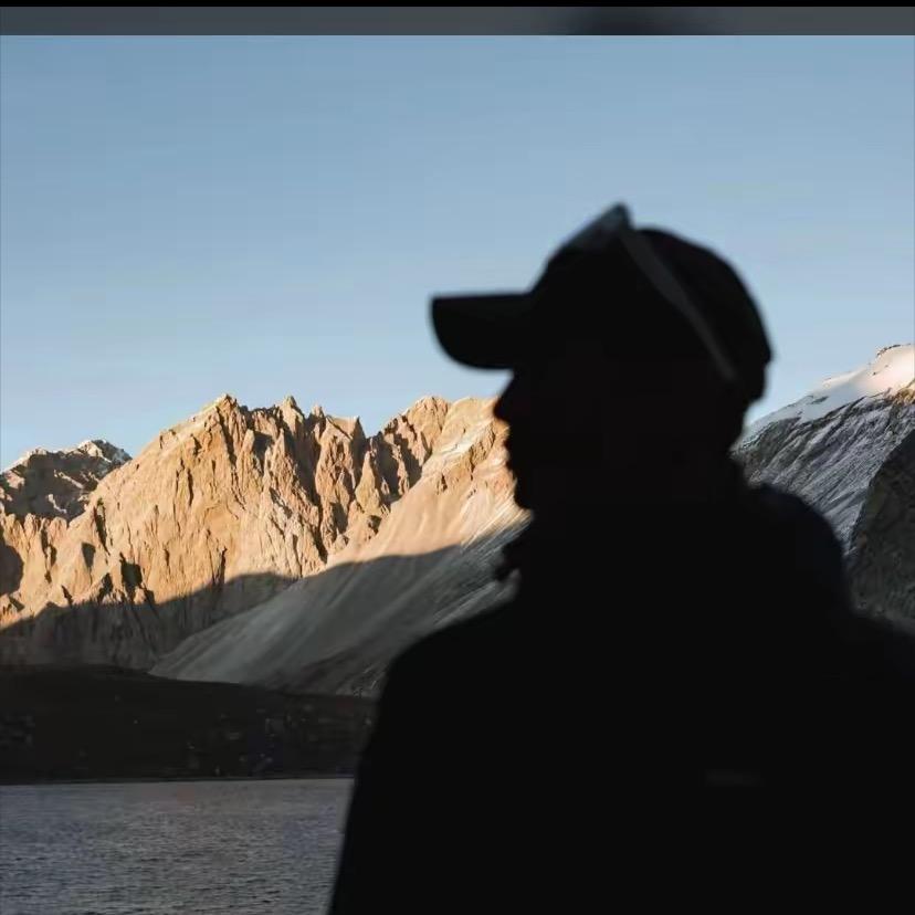闲落山