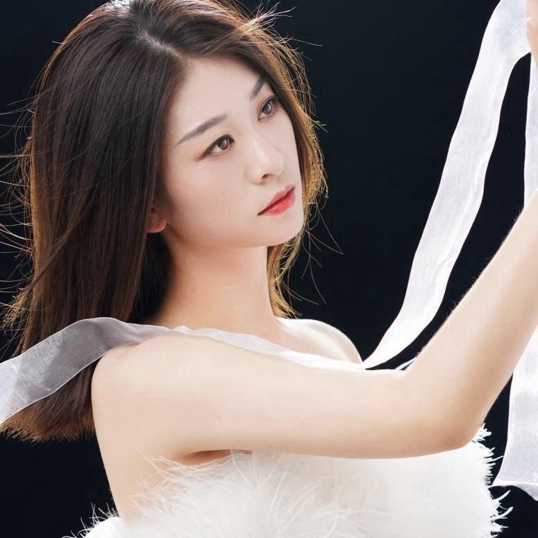 常州娜娜🎤早5点直播