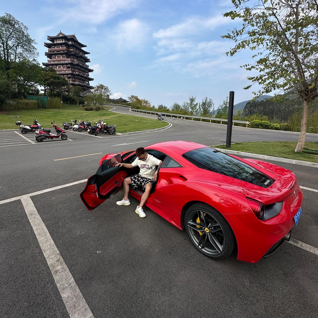 超滚滚
