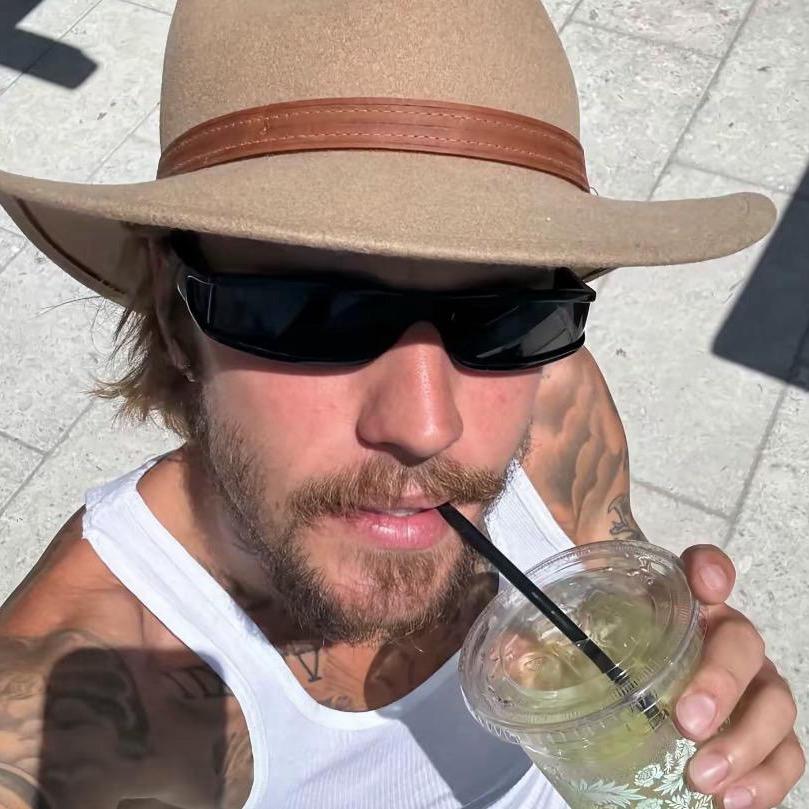 嘘！安静点......