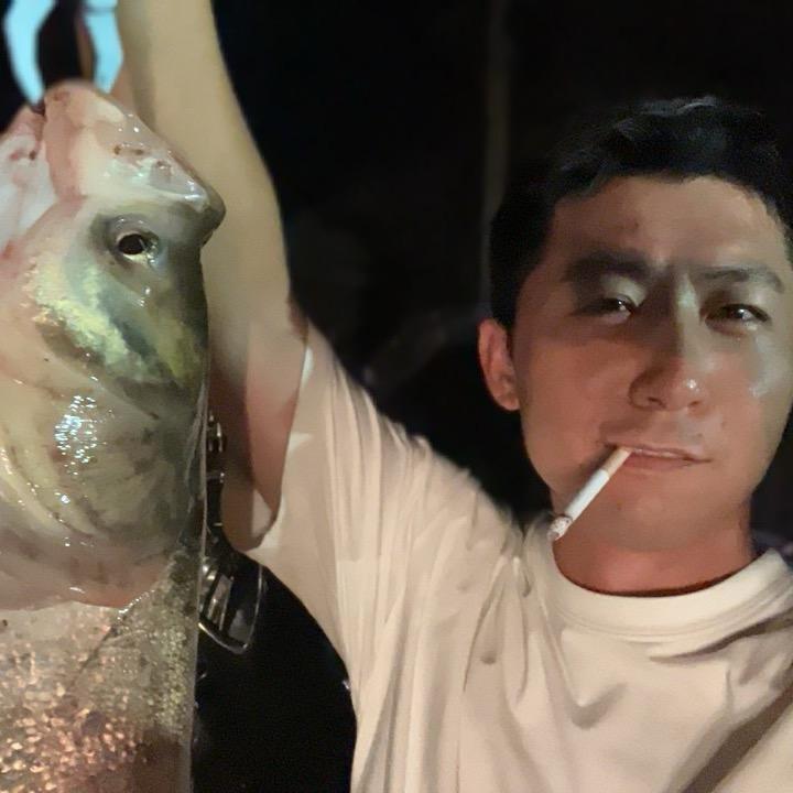 骑着机车去钓鱼