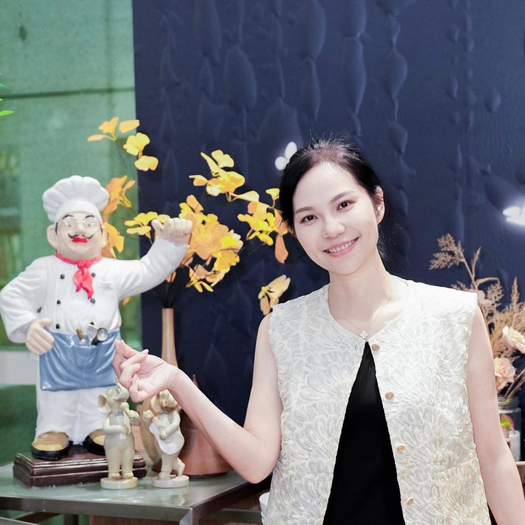 韩后王敢敢付费助理周辉