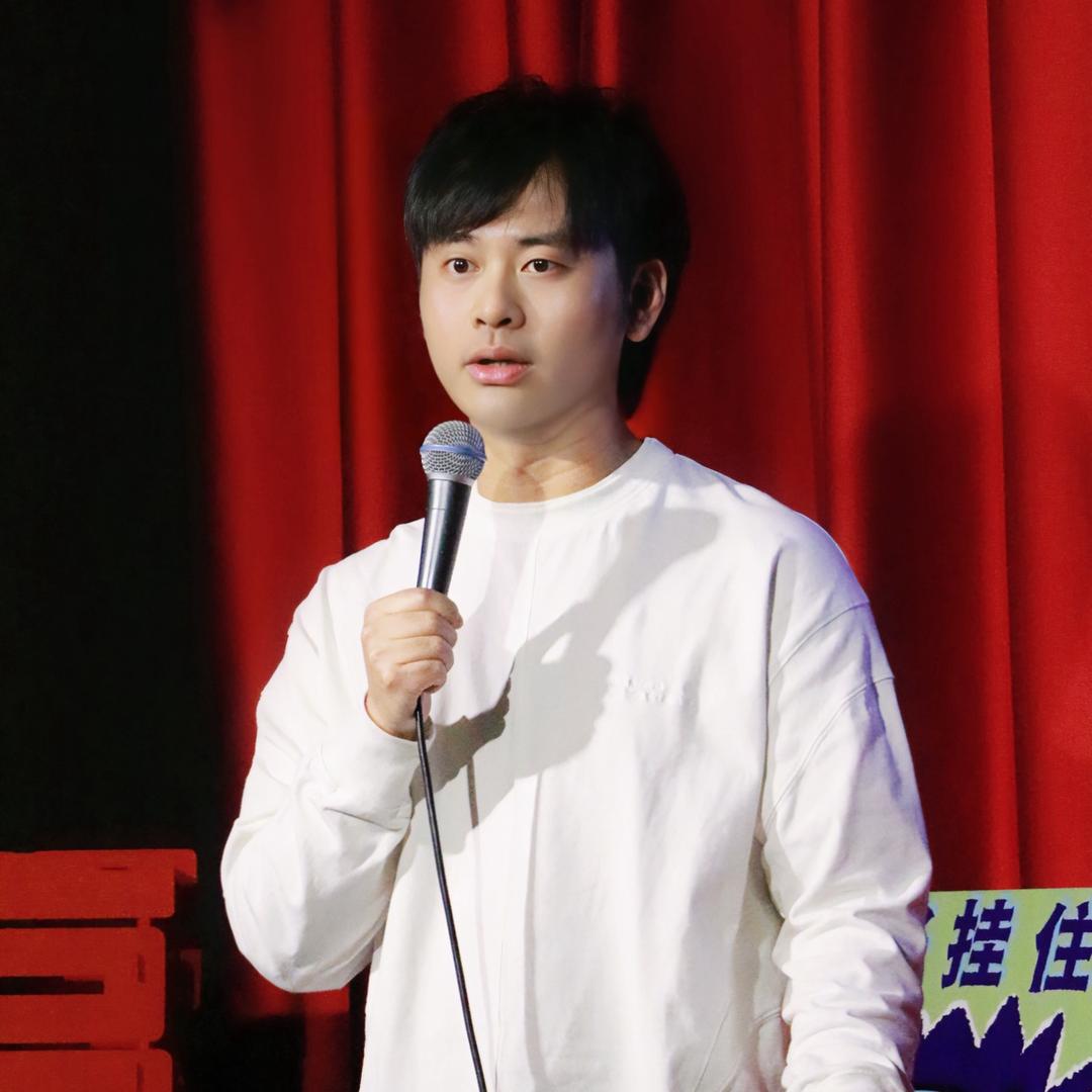 Chris栋笃笑