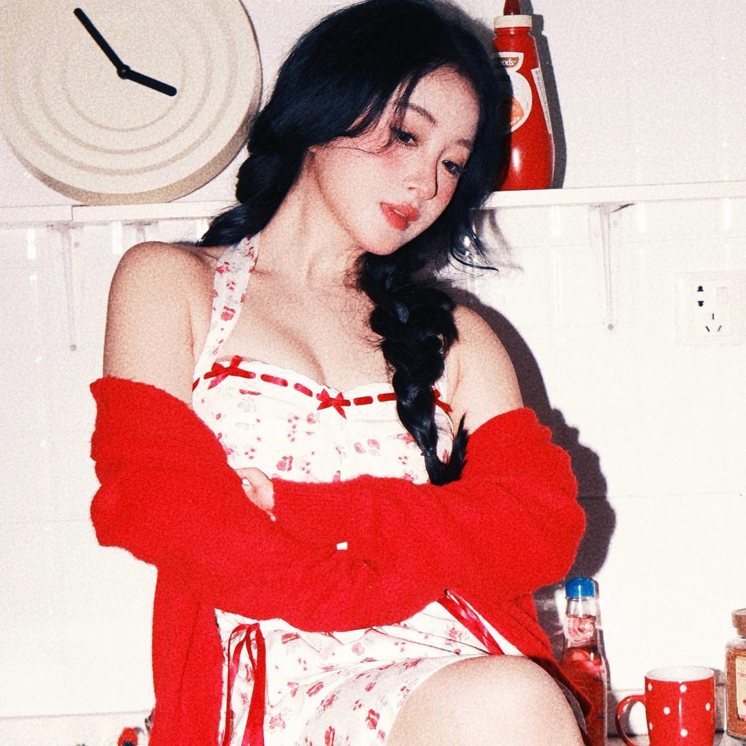 美臀琦琦