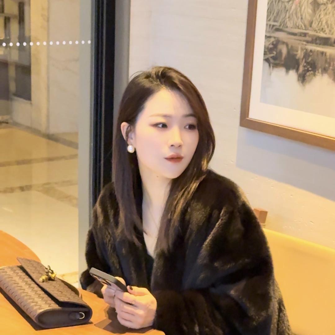 麦舒雅皮草官方旗舰店二号