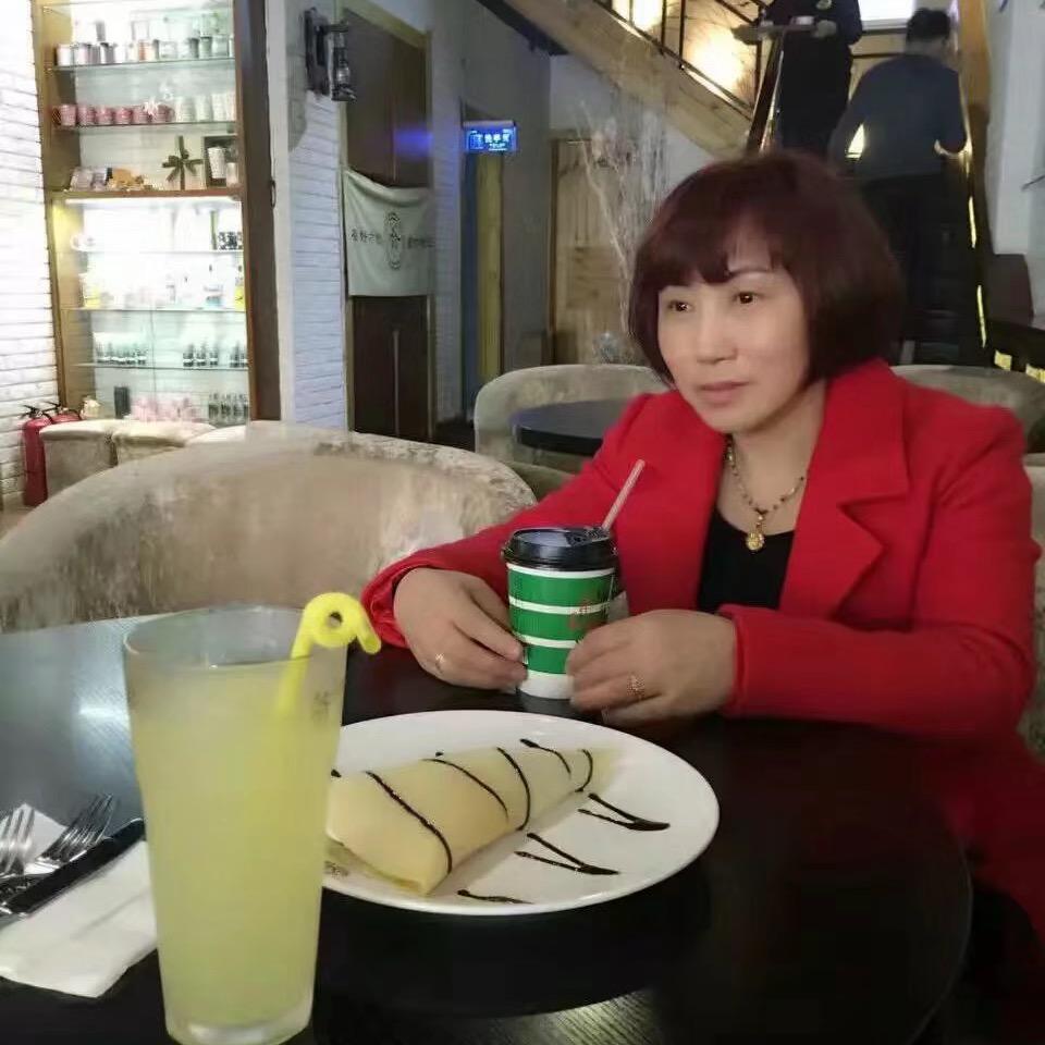 花似人非不了空  😊