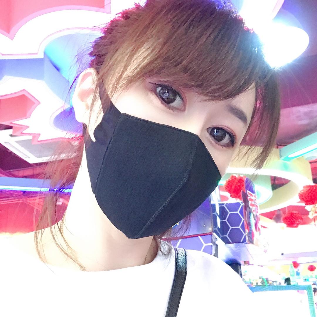 CHENG 程程女装