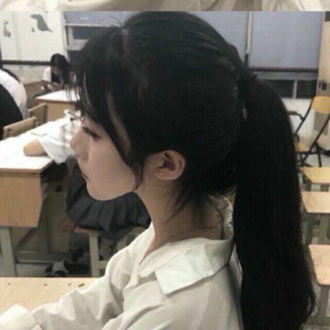 佳莉陪着我很久很久很久